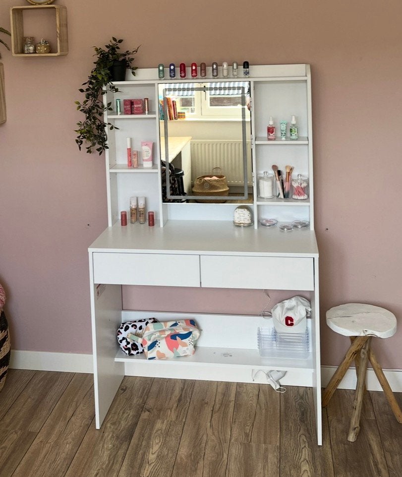 Make up tafel, Ophalen, Gebruikt, 50 tot 100 cm, 150 tot 200 cm