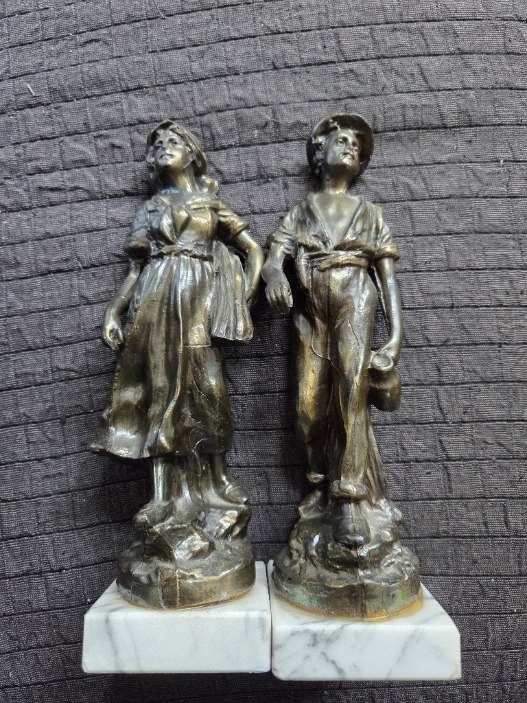 Antiek paar Franse spelter beelden boer en boerin, Ophalen of Verzenden