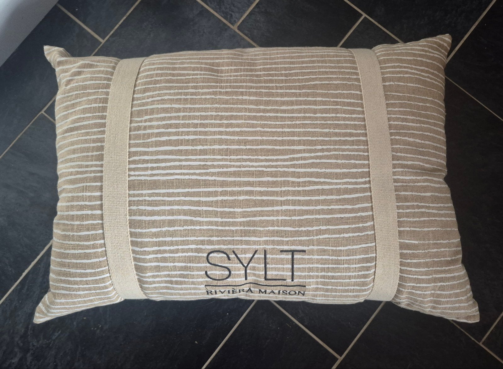 Rivièra Maison Sylt Salty Shore kussen 65x45 cm, Huis en Inrichting, Beige, Riviera Maison, Ophalen of Verzenden, Zo goed als nieuw