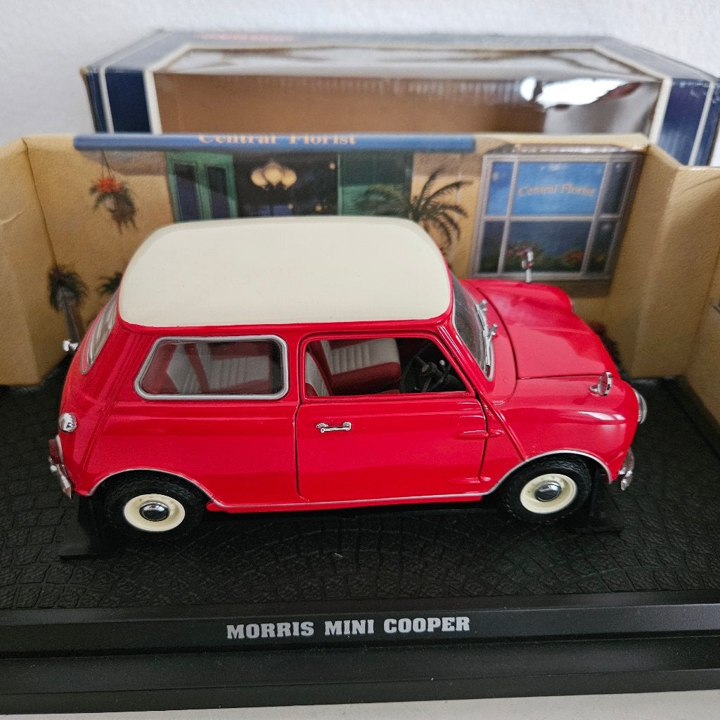 KYOSHO: MORRIS MINI COOPER 1275S, Ophalen of Verzenden, Zo goed als nieuw, Auto, Kyosho