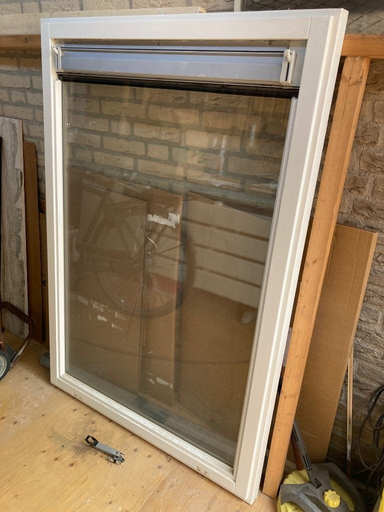 Raam met dubbel glas en ventilatierooster, Ophalen, Gevelraam of Ruit, Gebruikt, 80 tot 120 cm