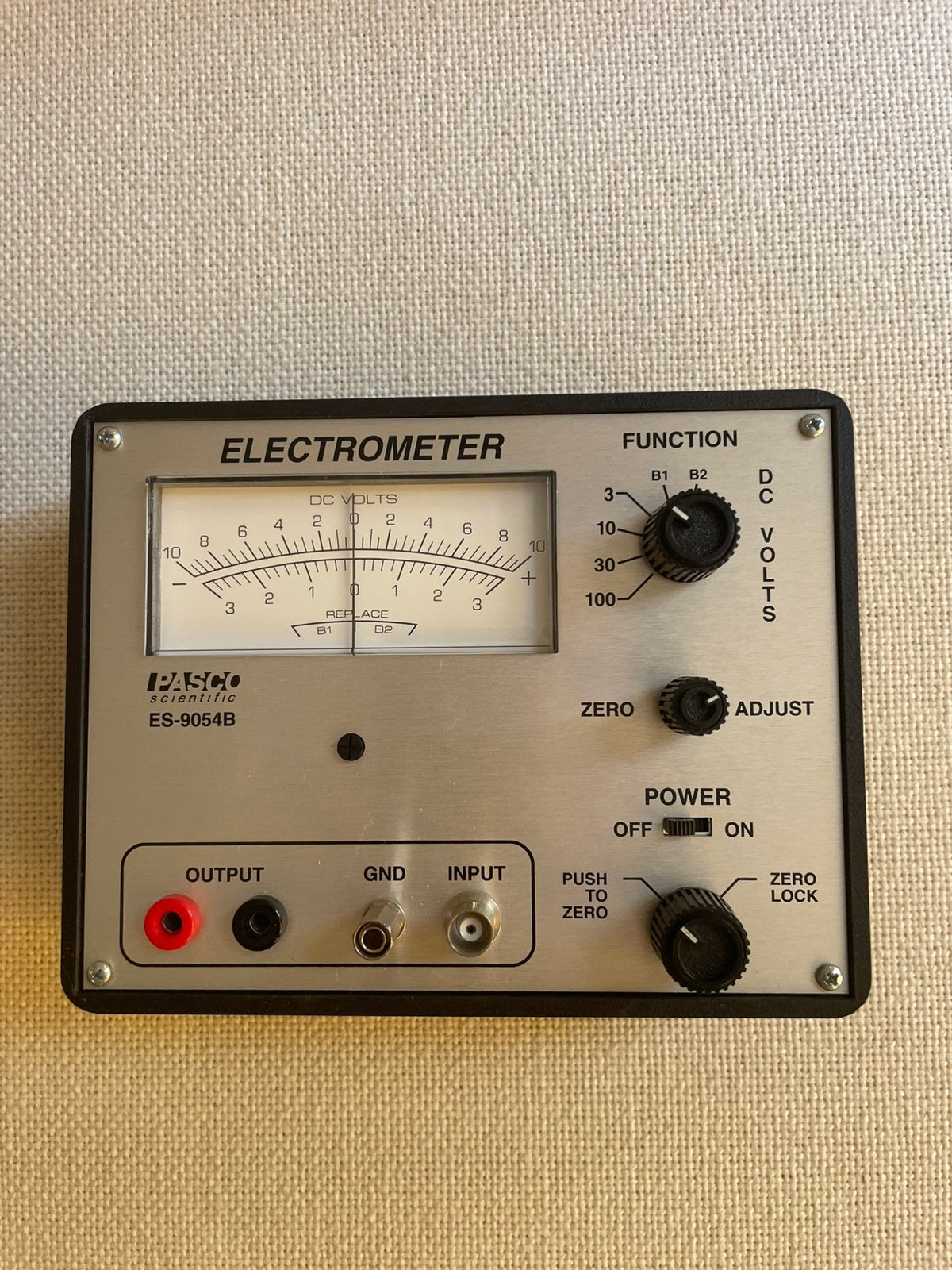 Pasco scientific Electrometer ES-9054B voltmeter, Ophalen of Verzenden, Zo goed als nieuw