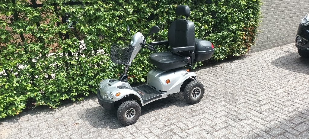 Scootmobiel Freerider Lion 4 Mango, Fietsen en Brommers, Overige Fietsen en Brommers, Zo goed als nieuw, Ophalen of Verzenden