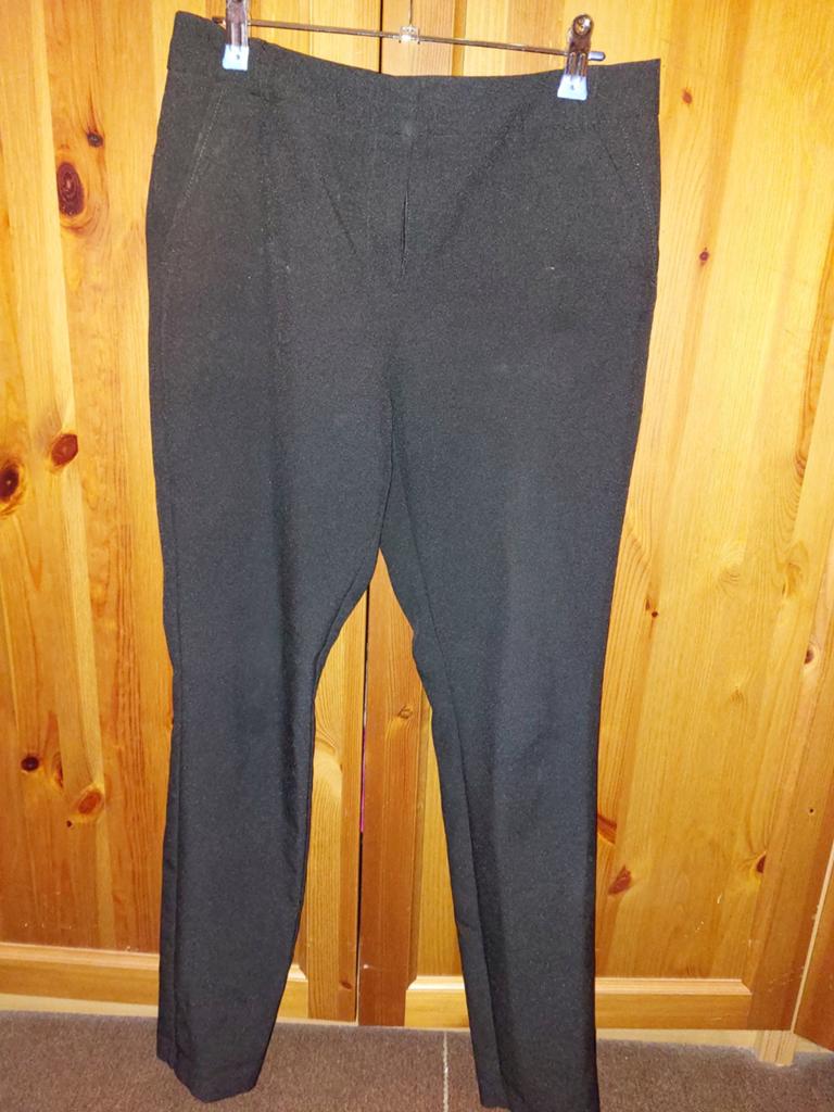Broek, Ophalen of Verzenden, Zo goed als nieuw, Maat 38/40 (M), Lang