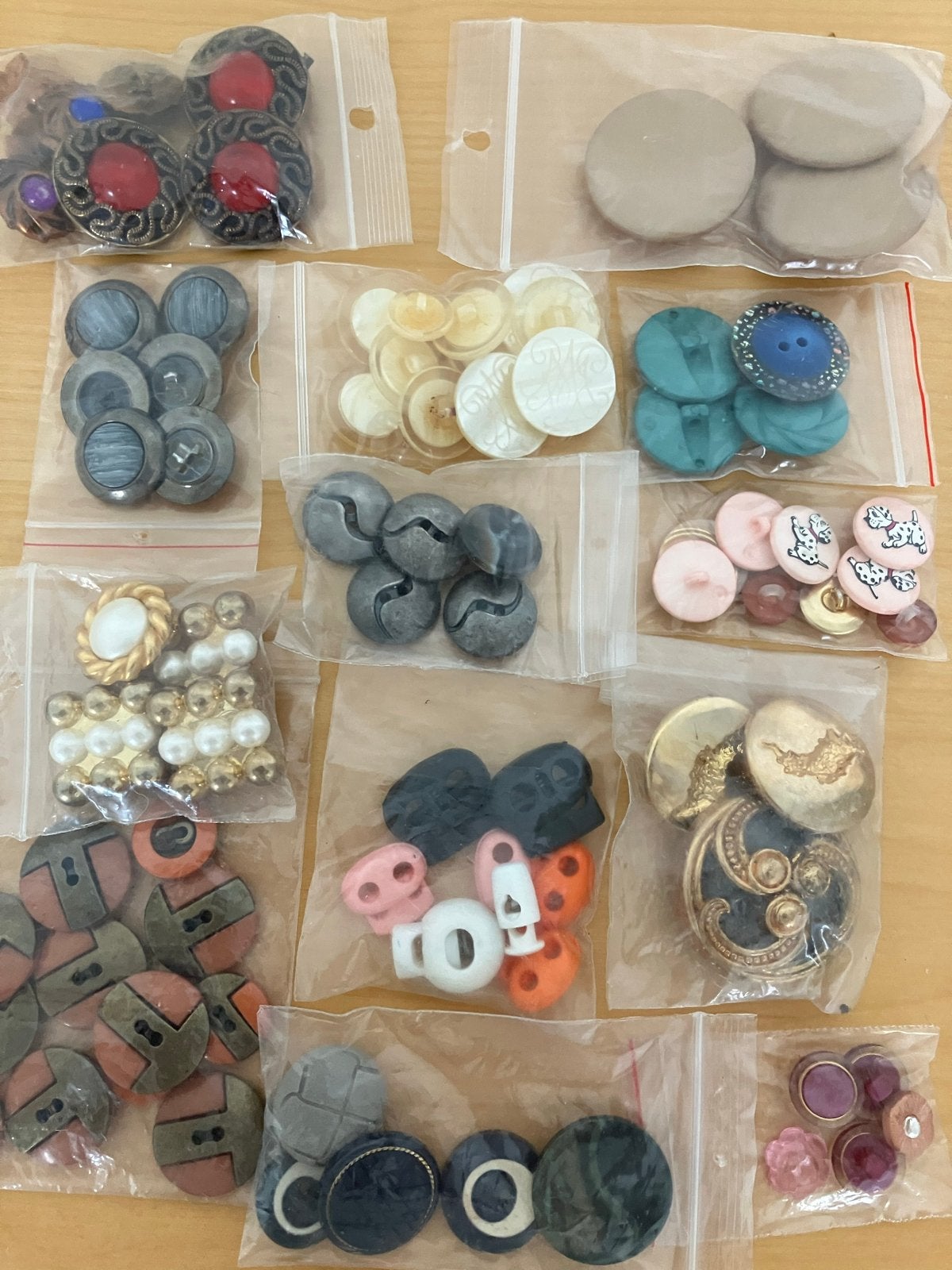 Groot pakket Naai- en Knutselmateriaal: Knopen, Garen, Band, Ophalen of Verzenden, Nieuw, Knoop of Knopen