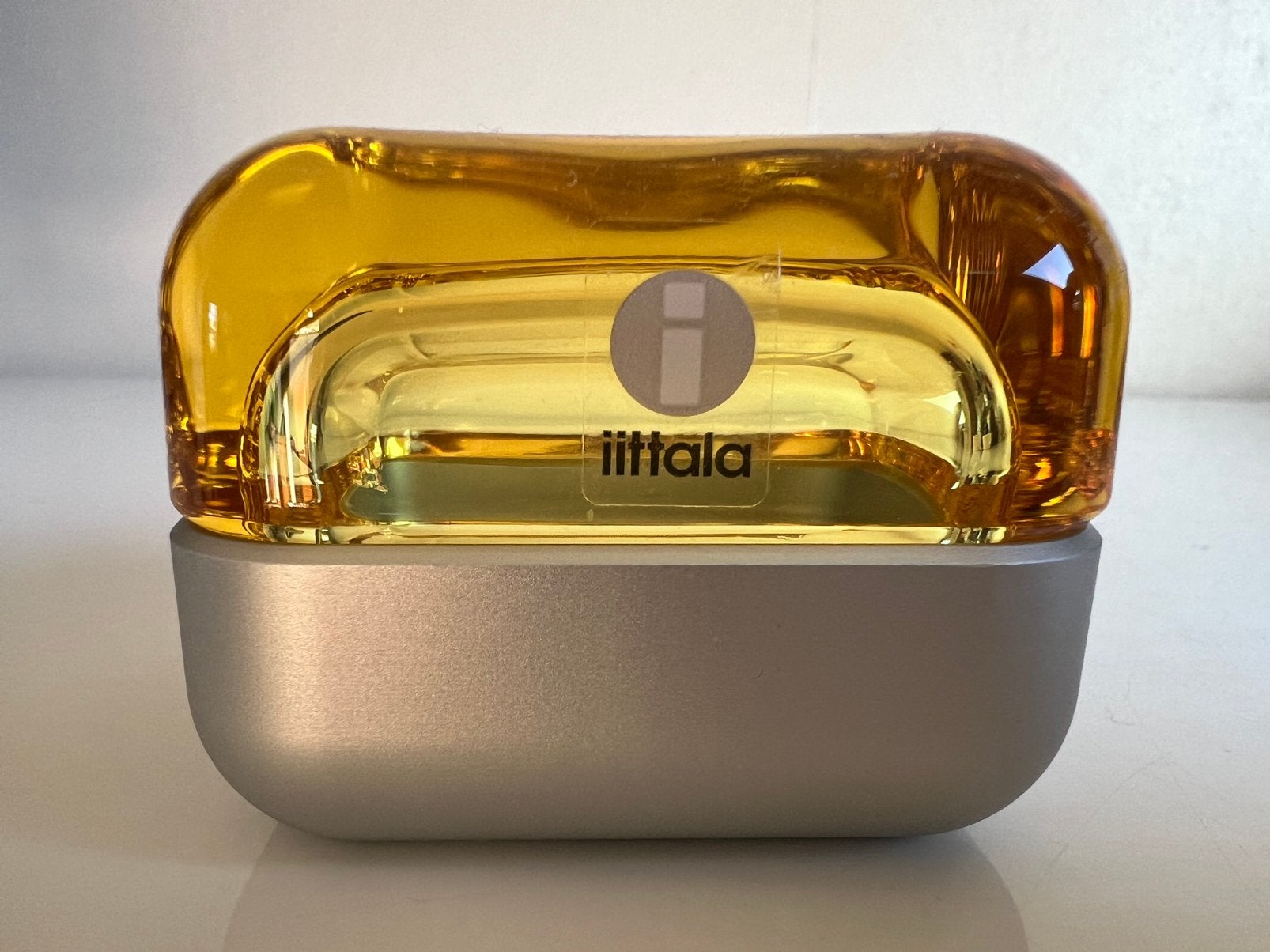 Iittala Vitriini Glas Box Yellow Aluminium Penttinen~60x60, Schaal, Vierkant, Ophalen of Verzenden, Glas