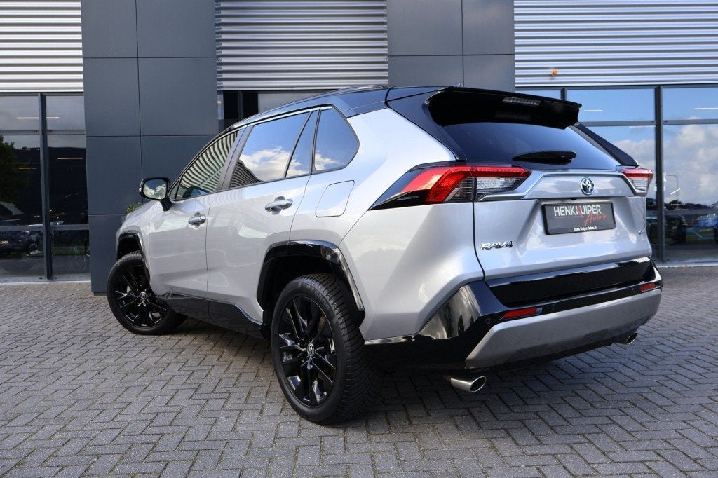 Foto 2 van Toyota RAV4 2.5 Hybrid Style / El. A-Klep / JBL/19 Inch LM/