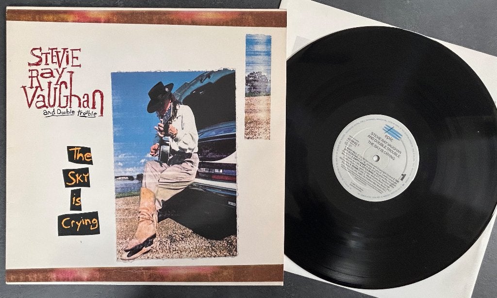 STEVIE RAY VAUGHAN - The sky is crying ( LP; NMINT ), Cd's en Dvd's, LP, Blues Rock, Ophalen of Verzenden, Zo goed als nieuw