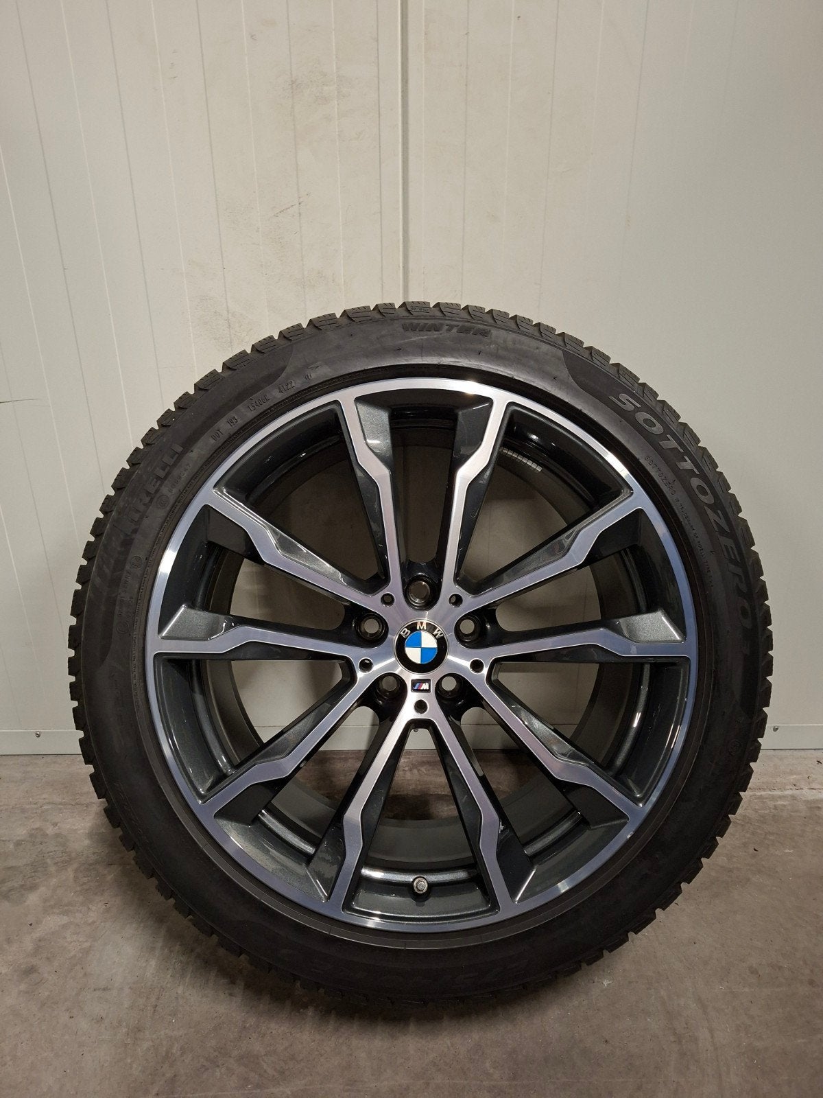 20' BMW X3 G01 X4 G02 Styling 699M met winterbanden BTW, 245 mm, Banden en Velgen, Personenwagen, 20 inch