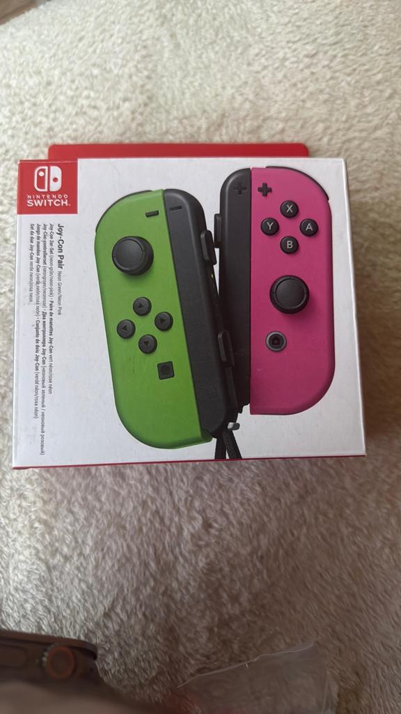 Joy-Con, Spelcomputers en Games, Spelcomputers | Nintendo Consoles | Accessoires, Zo goed als nieuw, Switch, Overige controllers