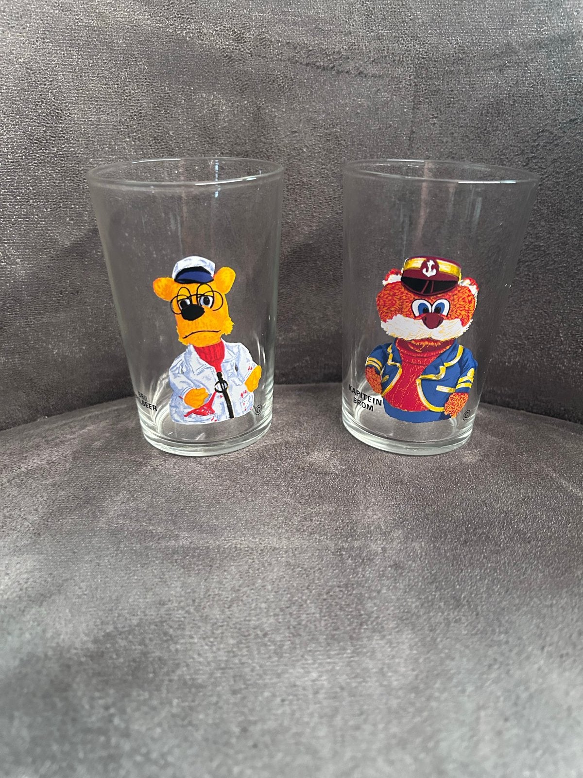 Vintage Brilbeer & Kapitein Brom glazen - Set van 2, Ophalen of Verzenden
