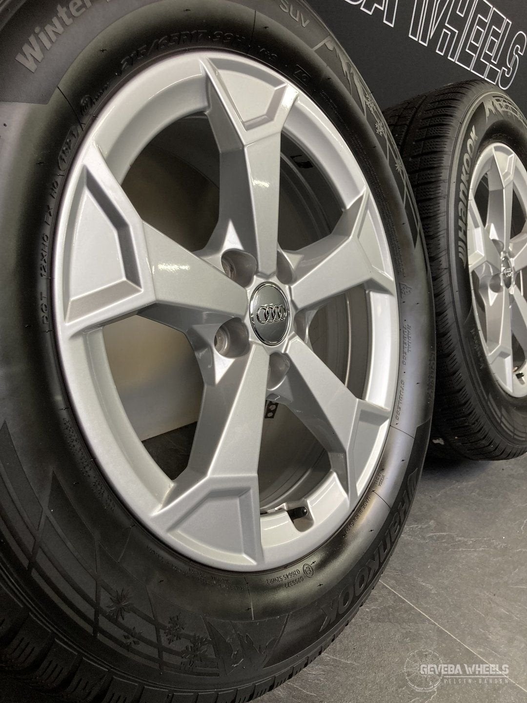 17” originele Audi Q3 F3 velgen + winterbanden 5x112 83A6010, -, -, Banden en Velgen, 17 inch