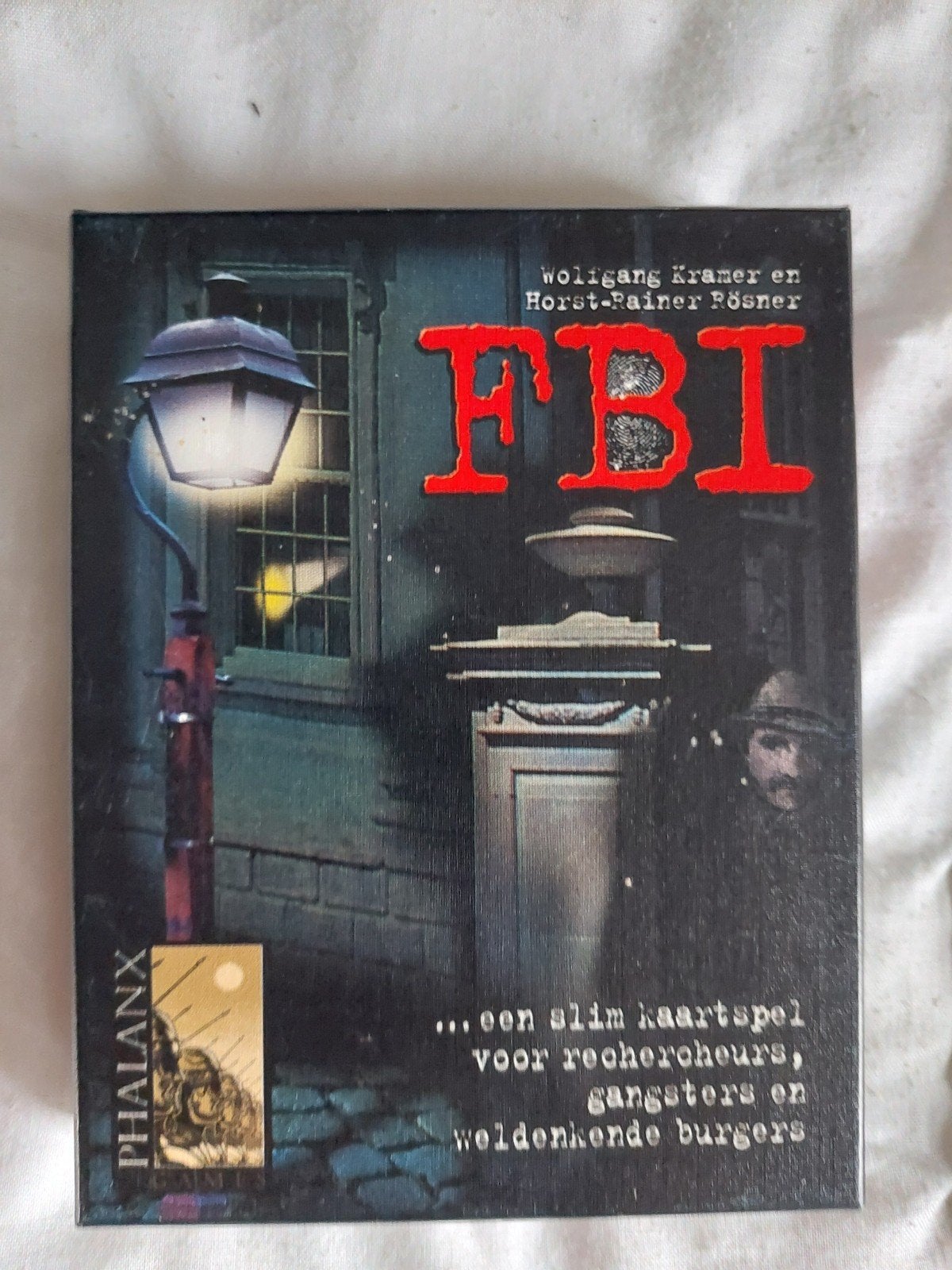 FBI: Een slim kaartspel voor detectives en gangsters, Vijf spelers of meer, Ophalen of Verzenden, Gebruikt, Phalanx