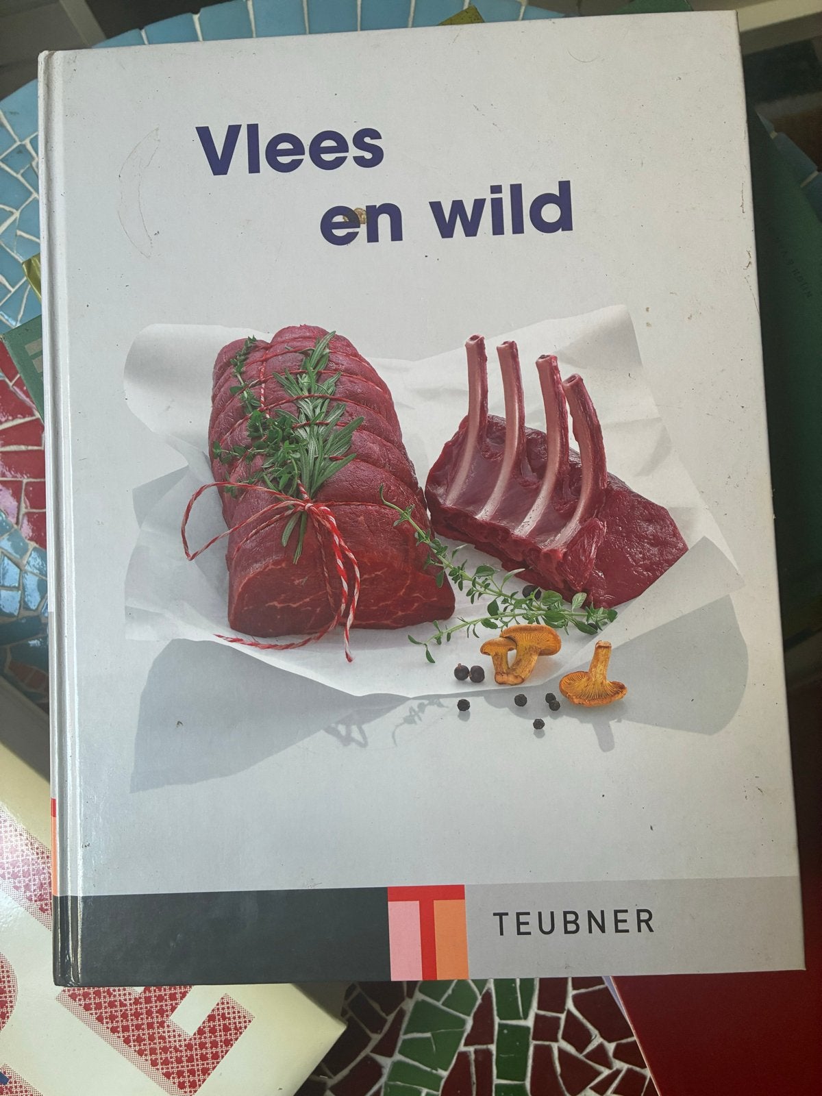 Vlees en Wild Kookboek - Teubner, Ophalen of Verzenden, Gelezen, Hoofdgerechten