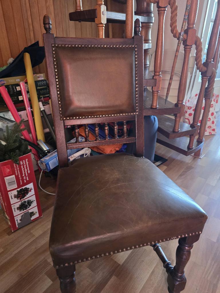 Eetkamer stoelen, Ophalen, Gebruikt, Bruin, Vier