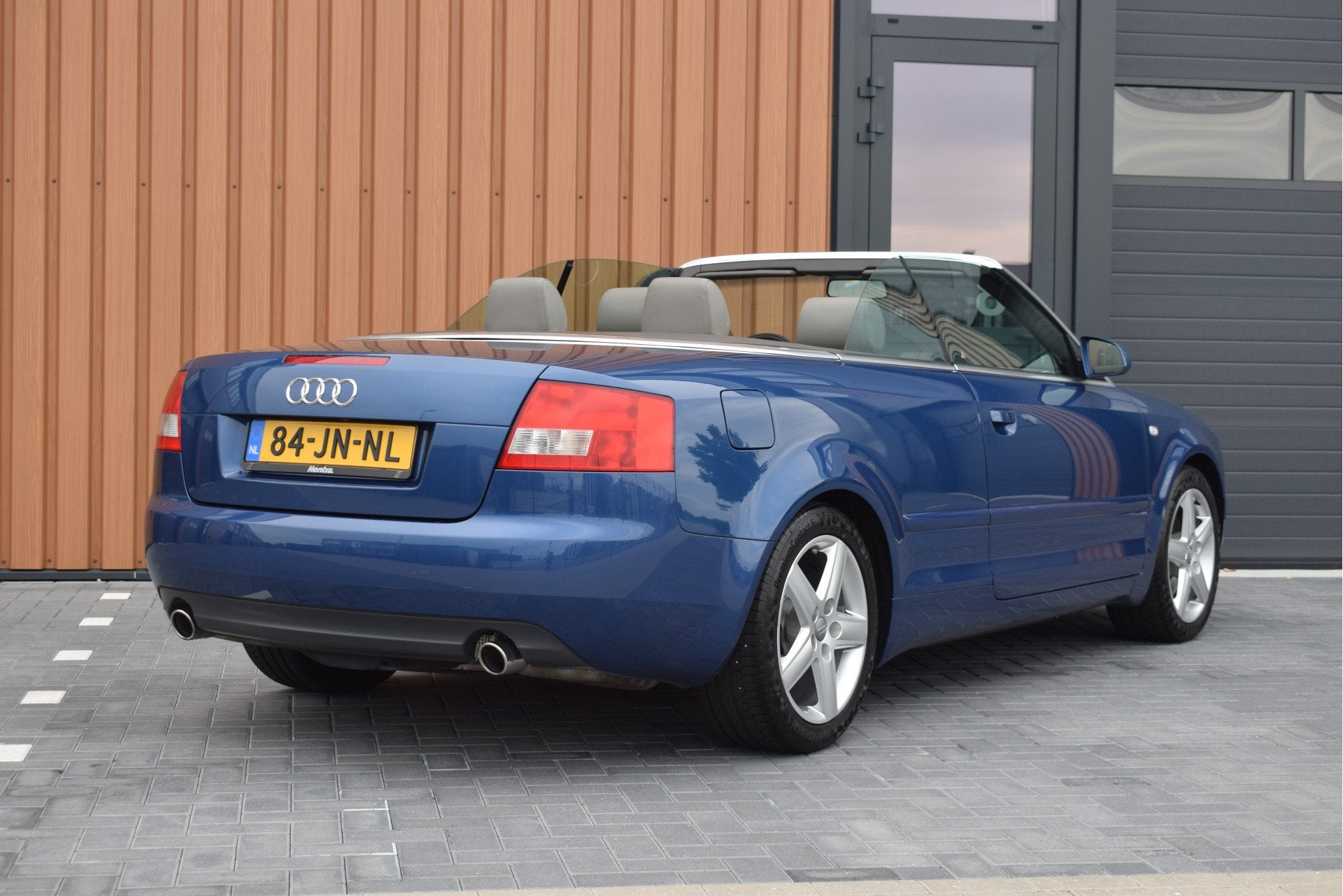 Audi A4 Cabriolet 2.4 V6 170pk Exclusive | Origineel NL | 10, Auto's, Audi, Voorwielaandrijving, Gebruikt, Cabriolet, A4