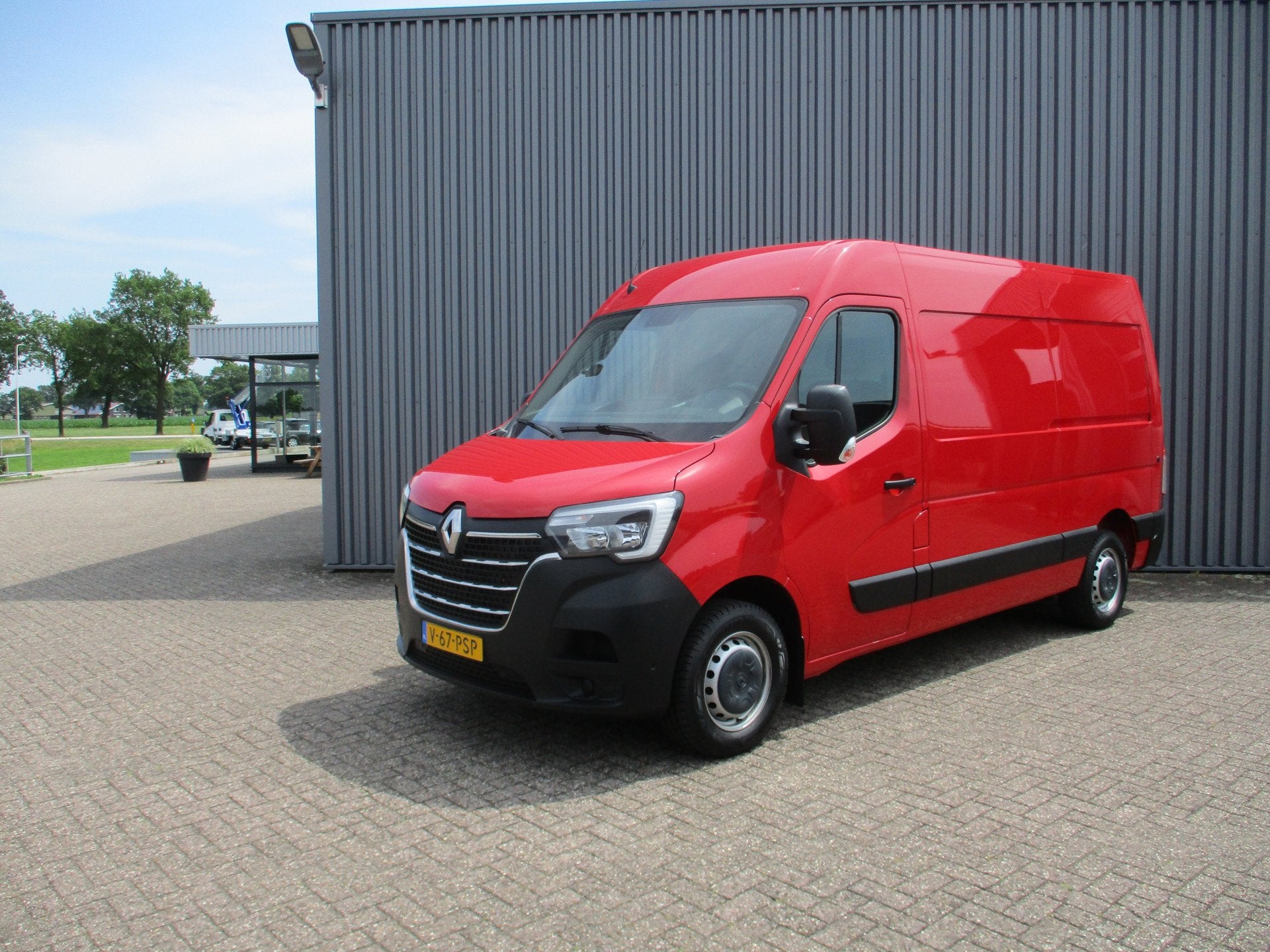 Renault Master 2.3 dCi 135 PK L2H2 Work Edition Airco Navi, Voorwielaandrijving, Gebruikt, Euro 6, 4 cilinders