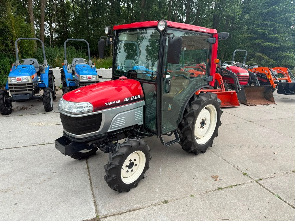 Yanmar EF226 met Cabine, Overige typen