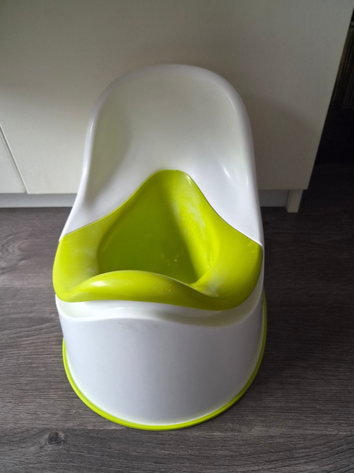 Potje voor kinderen - Wit met groen, Ophalen, Gebruikt
