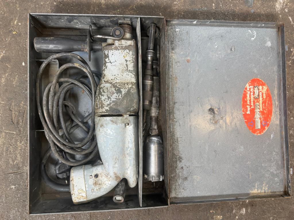 Elektrische breekhamer compleet in metalen koffer, Doe-het-zelf en Verbouw, Gereedschap | Boormachines, Boor- en/of Breekhamer