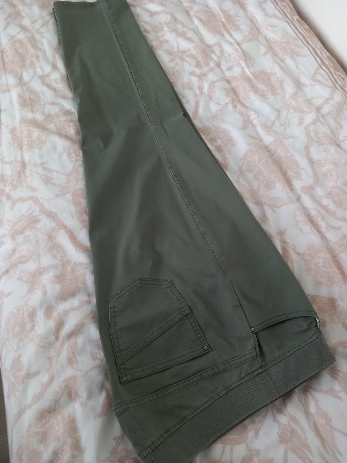 brax legergroen 46 Rafela, Kleding | Dames, Broeken en Pantalons, Maat 46/48 (XL) of groter, Zo goed als nieuw, Lang, Groen