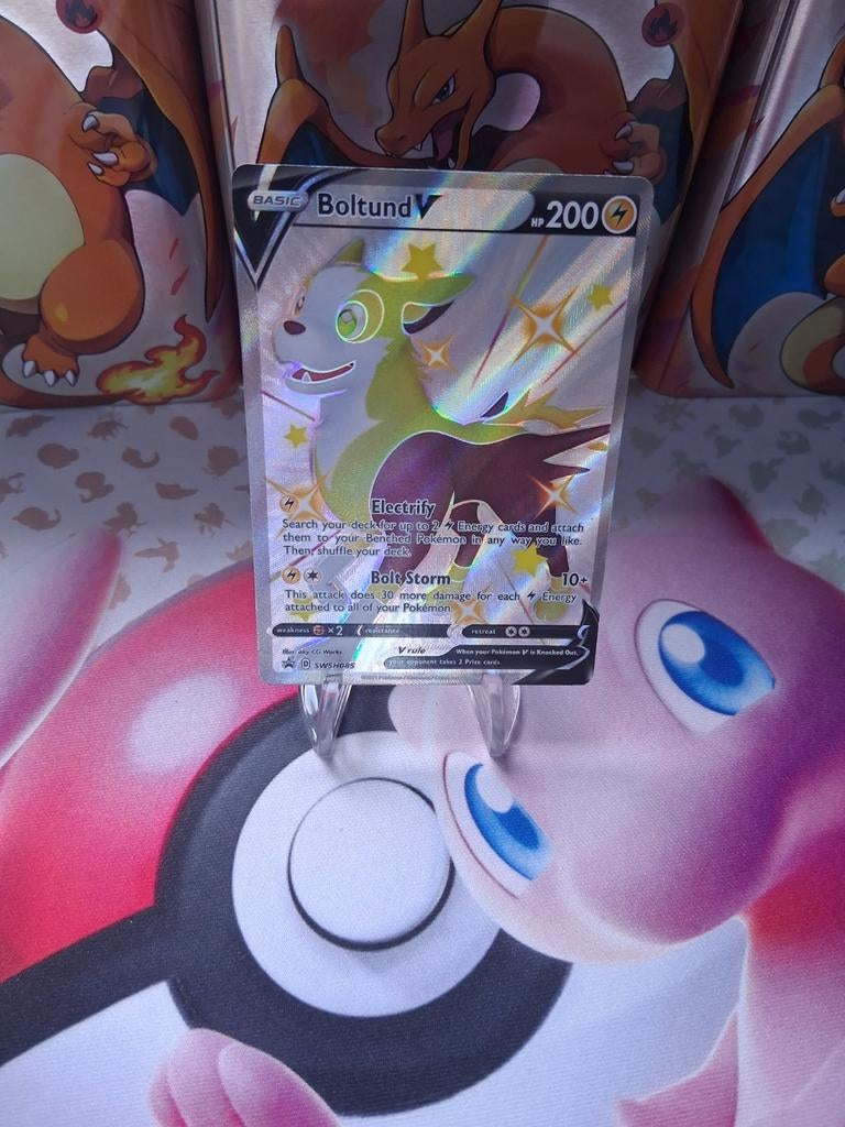 Boltund V shiny full art pokemon card, Ophalen of Verzenden, Zo goed als nieuw