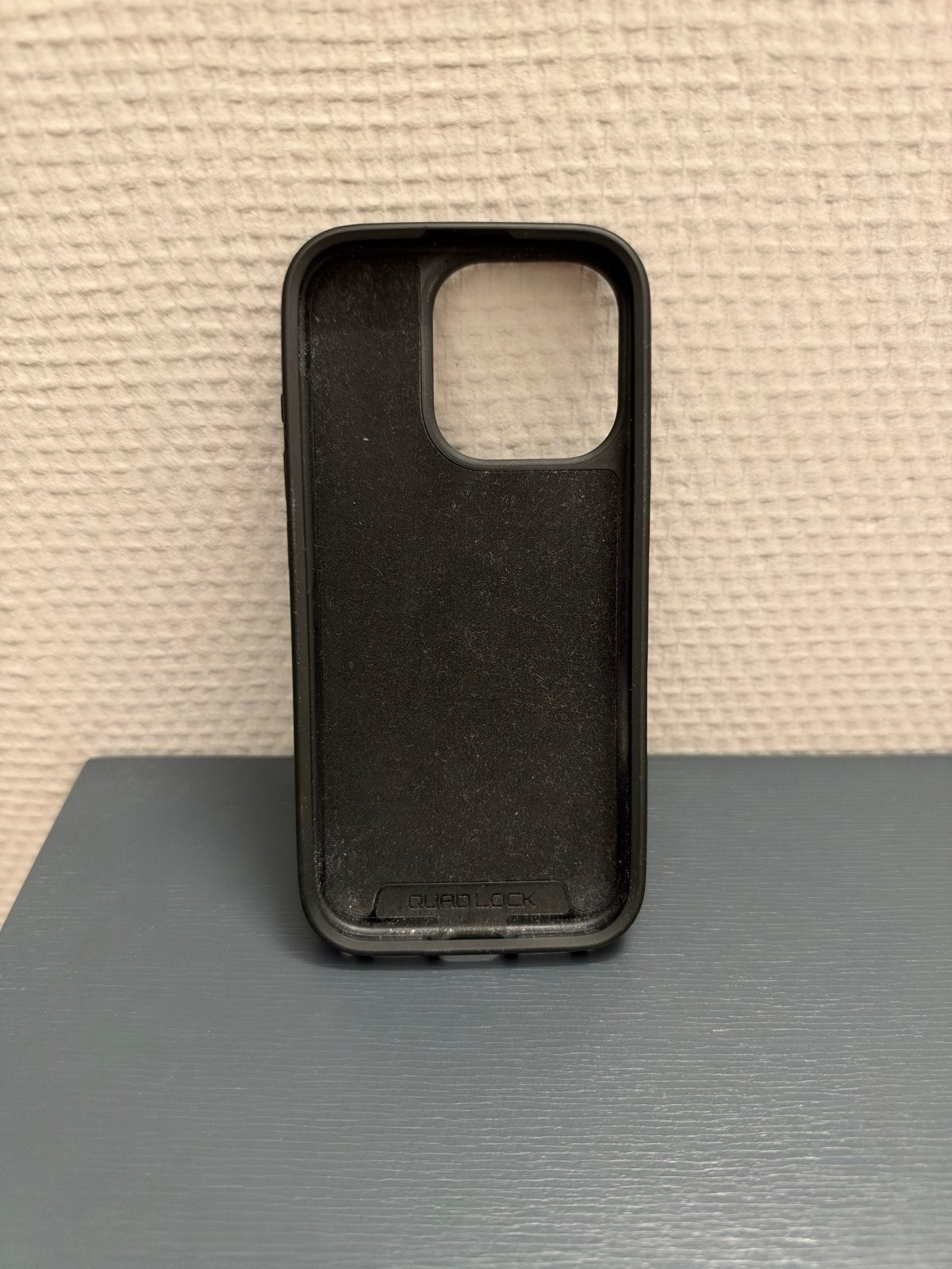 Quad Lock Hoesje voor iPhone 16 Pro- Zwart, Kunststof, IPhone 16 Pro, Zwart, Quad Lock