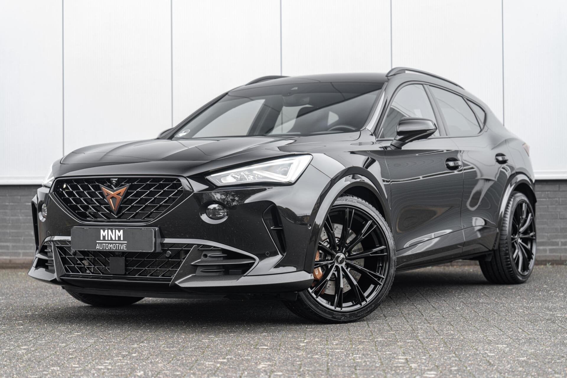 CUPRA Formentor 2.5 TSI VZ5 |ABT|Carbon|Kuipstoelen|Keyless, Auto's, Automaat, Gebruikt, Zwart, Zwart