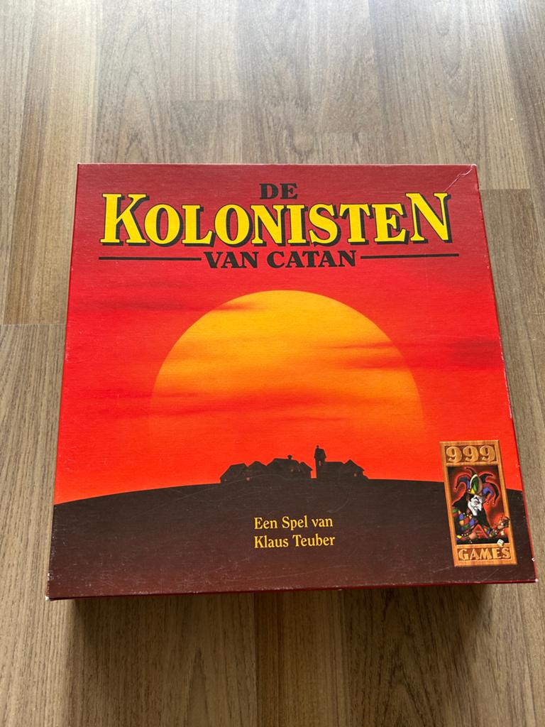 De Kolonisten van Catan - Klassiek Bordspel (houten versie), Drie of vier spelers, Ophalen of Verzenden, Gebruikt