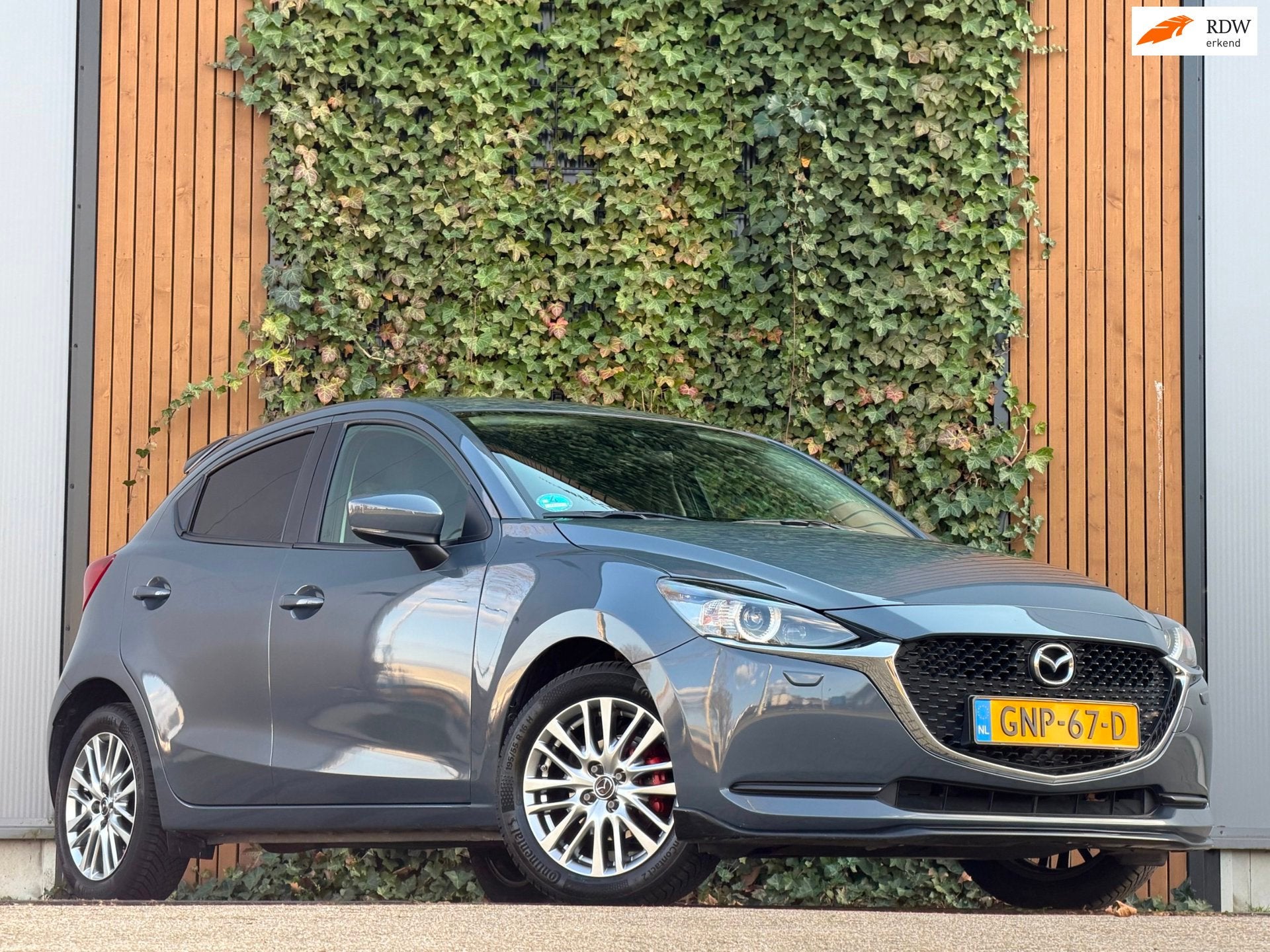 Mazda 2 1.5 Skyactiv-G Stoel verw.|Camera|Dealer onderhouden, Stof, Gebruikt, 4 cilinders, Handgeschakeld
