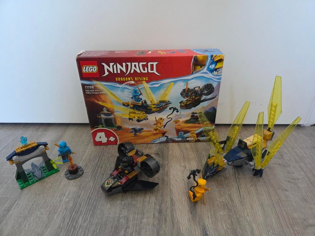 LEGO Ninjago 71798 Nya en Arin's Babydraak Gevecht, Ophalen, Zo goed als nieuw, Overige merken