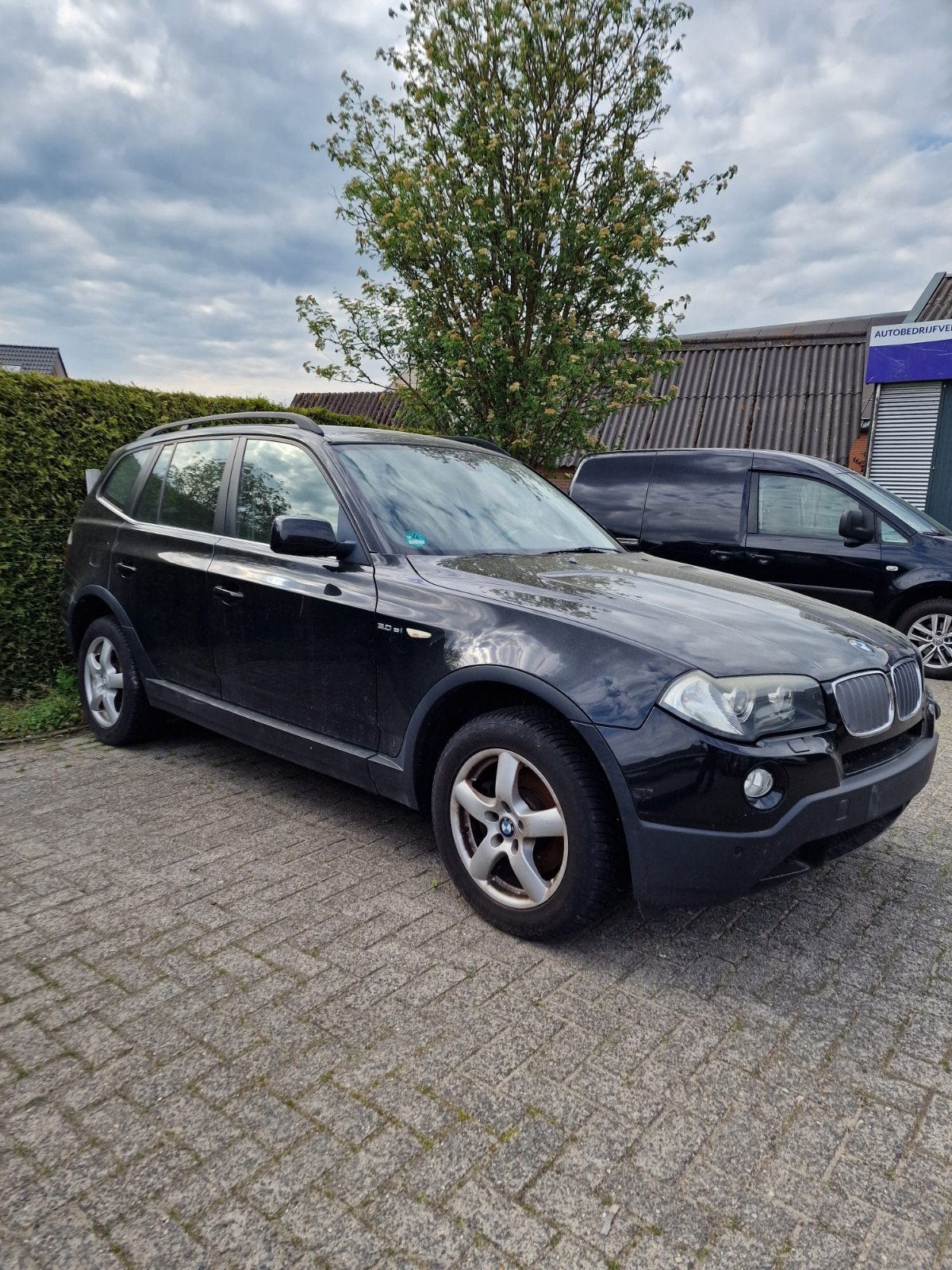 BMW X3 3.0 SI AUT 2007 Zwart, Auto's, Automaat, 2000 kg, 272 pk, Vierwielaandrijving