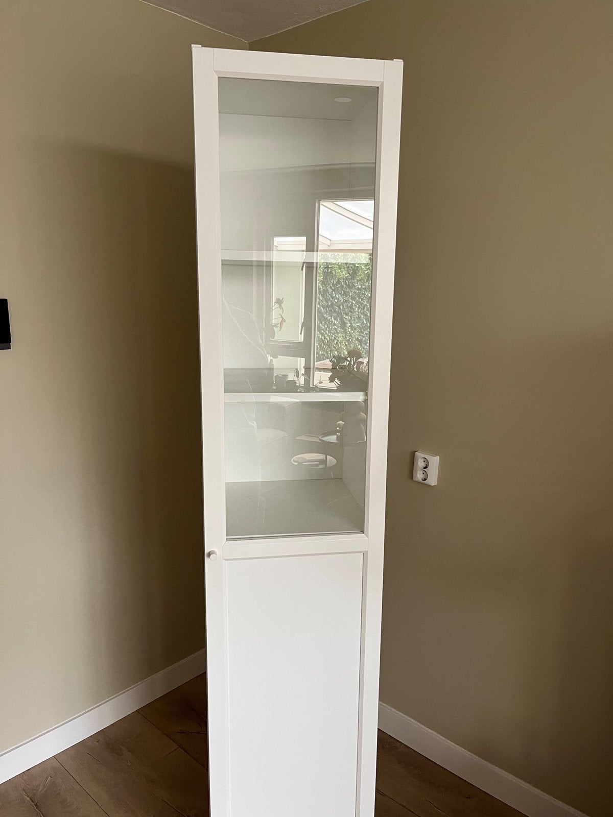 IKEA Billy Boekenkast met deur - Wit, Huis en Inrichting, Ophalen, Overige materialen, Minder dan 50 cm, 200 cm of meer