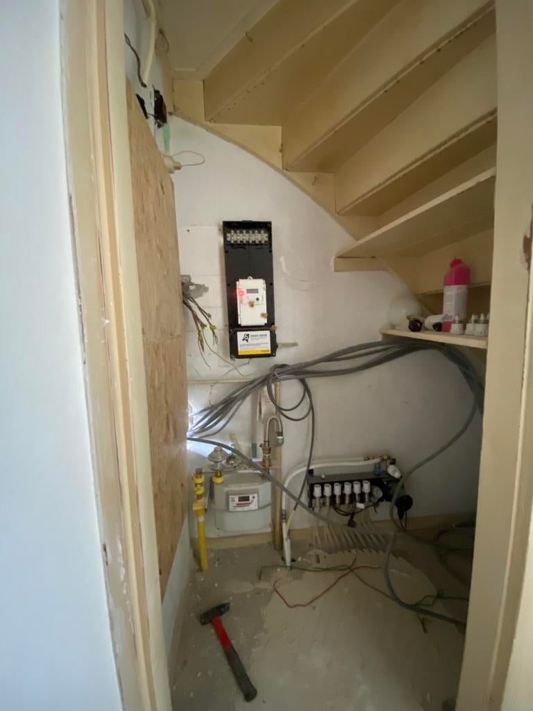 Elektricien gezocht ?, Hobby en Vrije tijd, Elektronica-componenten, Ophalen