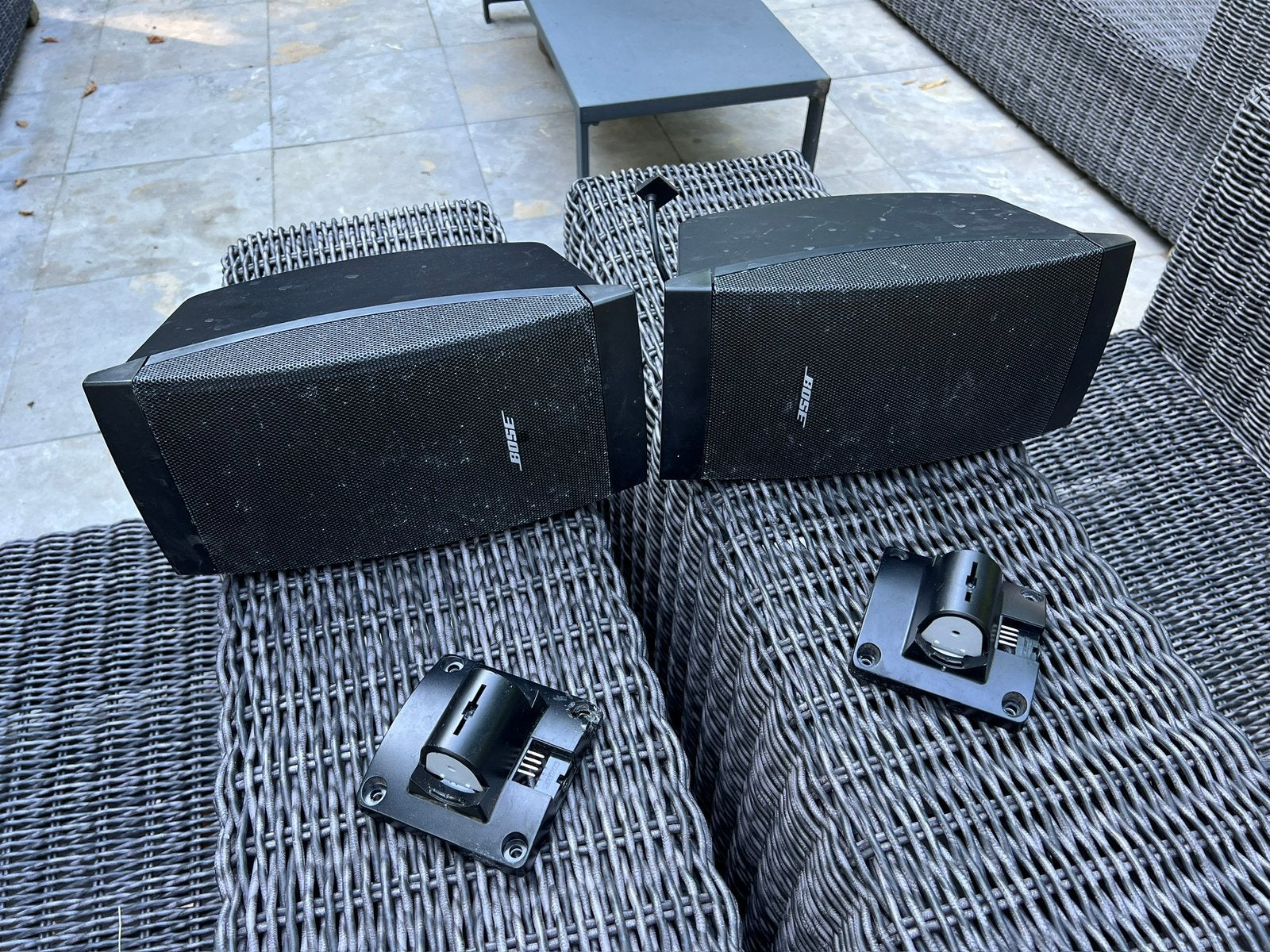 Bose DS 40 SE buiten luidspreakers incl muurbeugels, Gebruikt, Ophalen of Verzenden, 60 tot 120 watt, Bose
