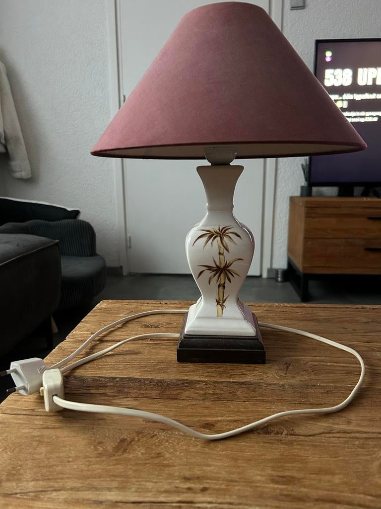 Antieke lamp met oud roze kap, Ophalen of Verzenden