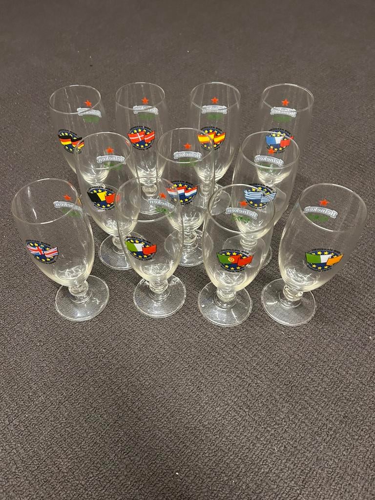 Heineken bierglazen 1992 - 11 stuks, Ophalen, Zo goed als nieuw, Bierglas