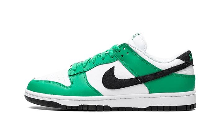 Nike Dunk Low Celtic - Gloednieuw - Maat 46, Kleding | Heren, Schoenen, Ophalen of Verzenden, Nieuw, Overige kleuren, Sneakers of Gympen