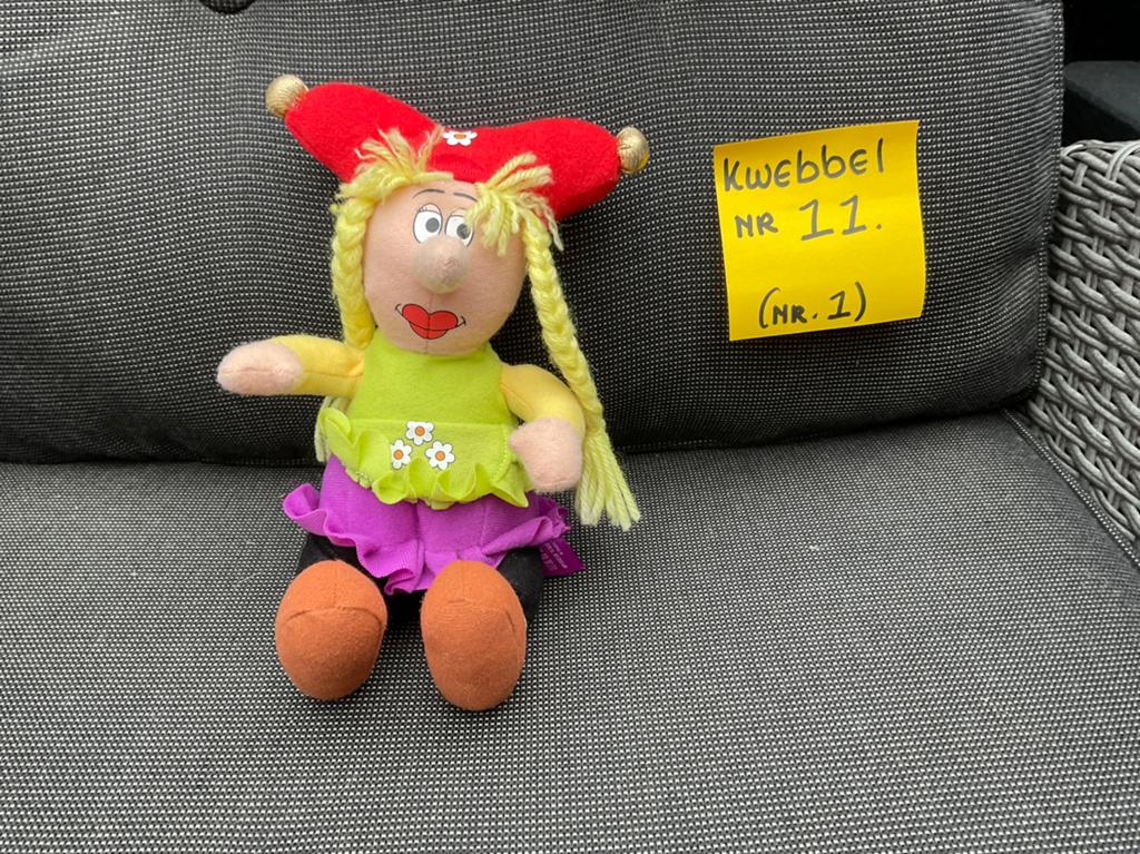 Zgan Kabouter Kwebbel knuffel 20cm Studio 100, Verzamelen, Ophalen, Overige figuren, Zo goed als nieuw, Beeldje of Figuurtje