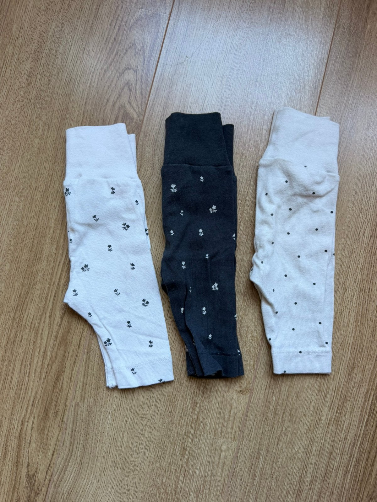3 leggings H&M maat 50, Kinderen en Baby's, Ophalen of Verzenden, Zo goed als nieuw, Meisje, Broekje