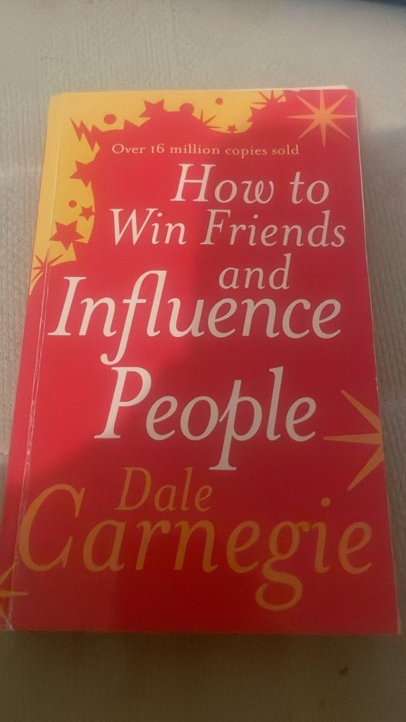 How to Win Friends and Influence People, Ophalen, Gelezen, Dale Carnegie