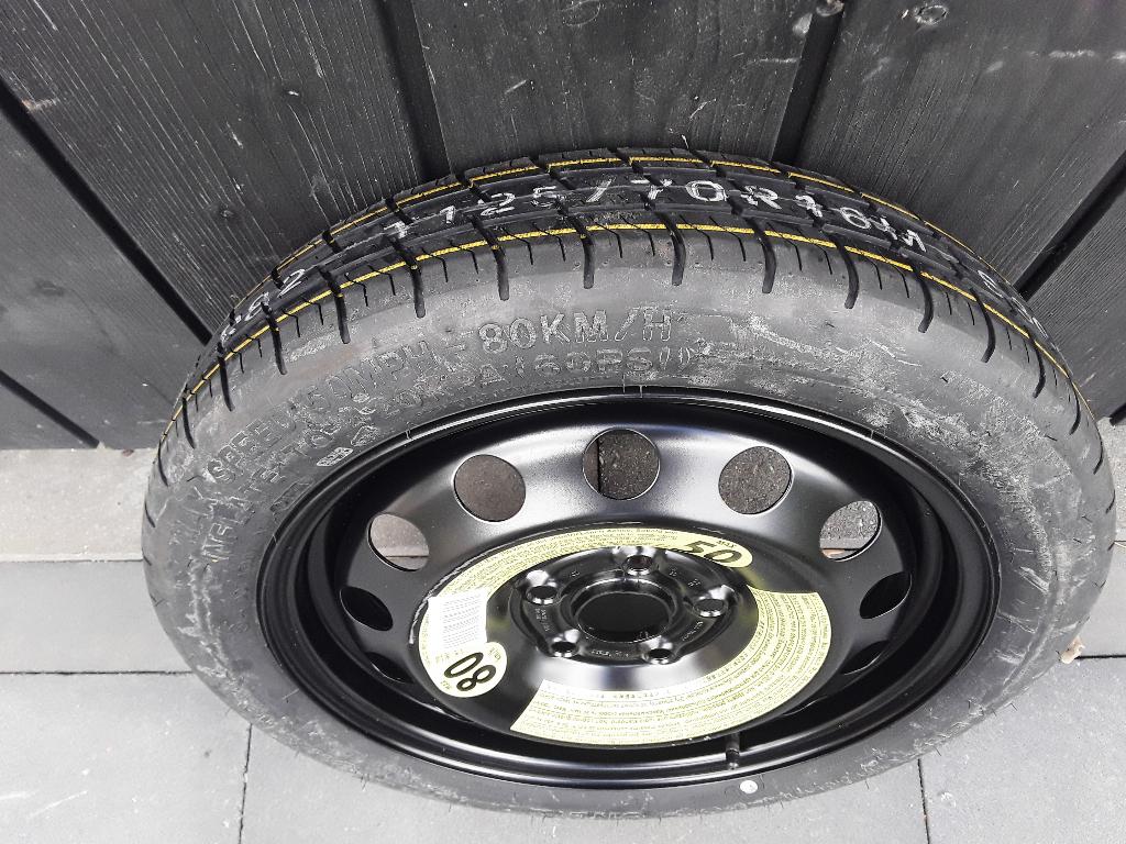 Ongebruikte thuiskomer reserveband VW Golf met krikset, Auto-onderdelen, 16 inch, Banden en Velgen, Nieuw, Ophalen of Verzenden
