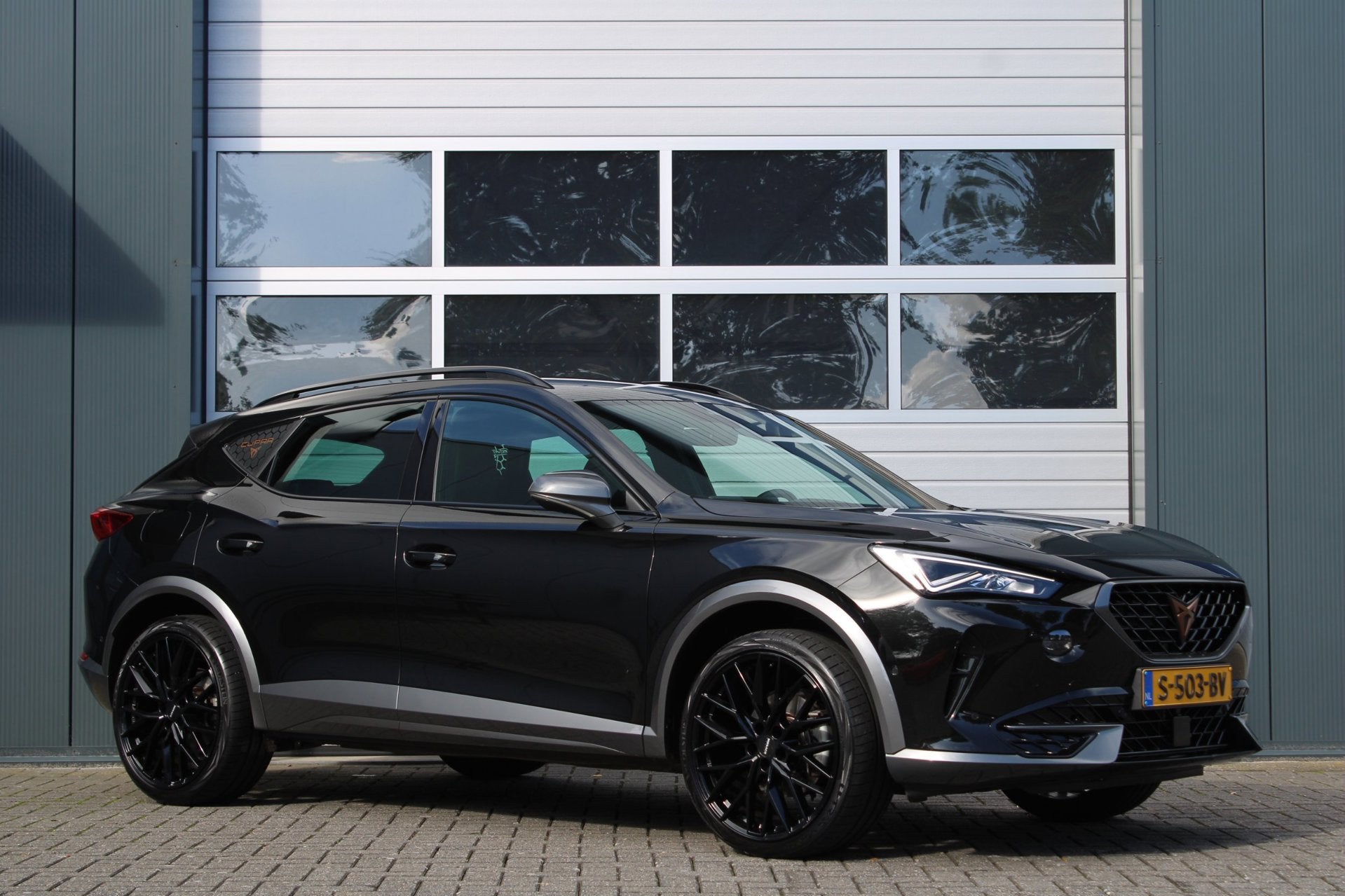 Cupra Formentor 1.5 TSI Business Edition Plus Cruise/Camera/, Auto's, Stof, 4 cilinders, Zwart, Origineel Nederlands