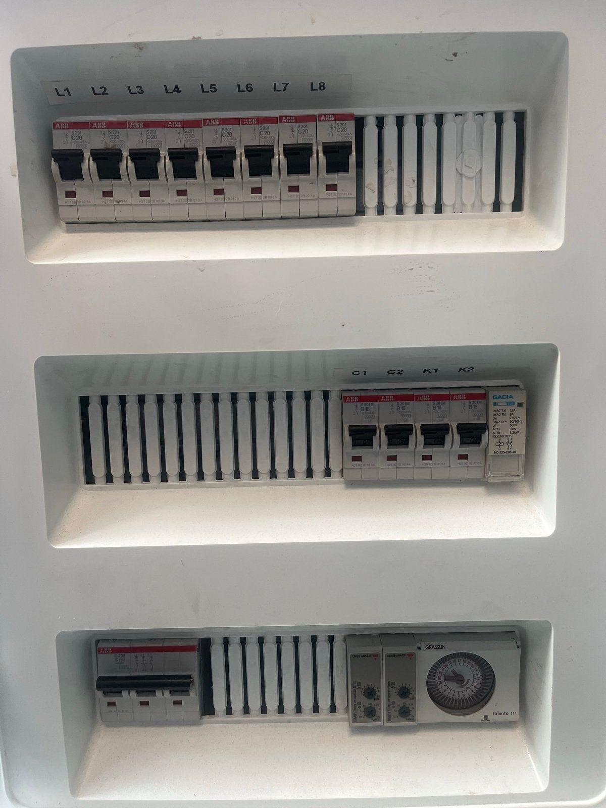 Complete Groepenkast met Stopcontacten - 60x100 cm, Ophalen of Verzenden, Gebruikt, ABB, Groepenkast