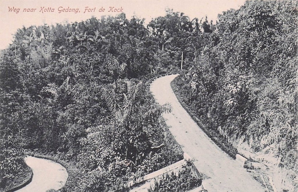 Nederlands Indië Fort de Kock - Weg naar Kotta Gedong, Ophalen of Verzenden, Voor 1920, Ongelopen, Buiten Europa