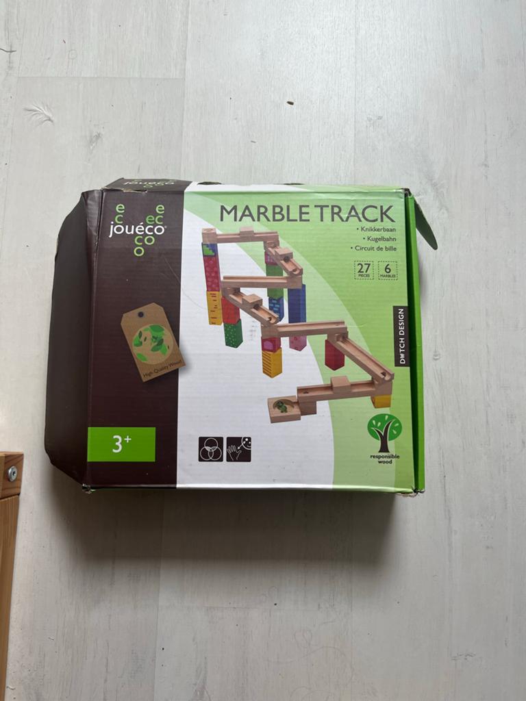 Jouéco Houten Knikkerbaan Marble Track 27-delig, Ophalen, Zo goed als nieuw, Overige merken
