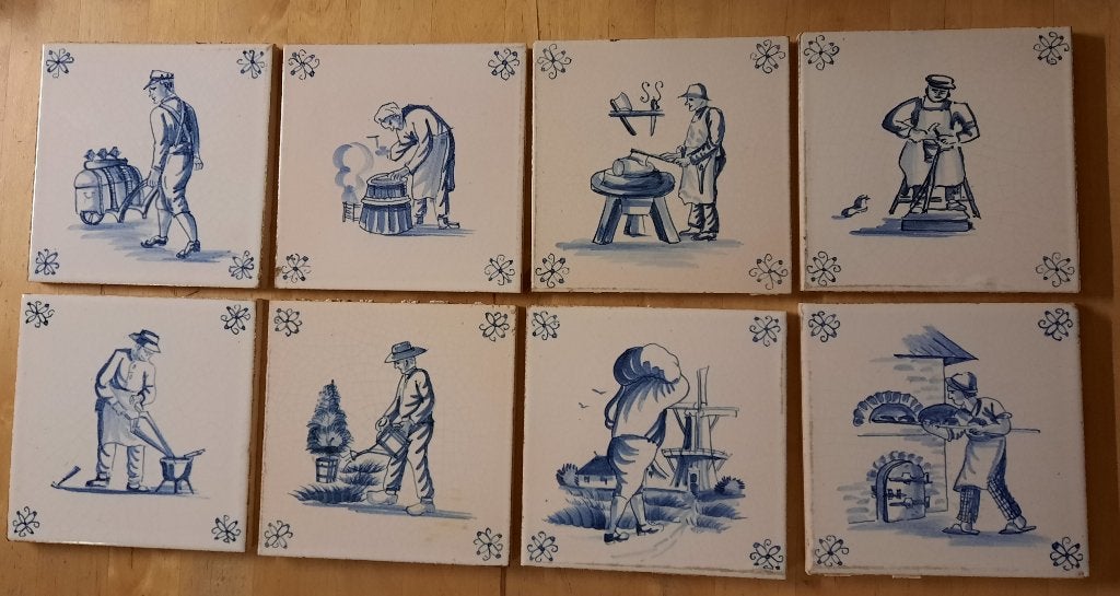 8 tegels met verschillende ambachten, Ophalen of Verzenden