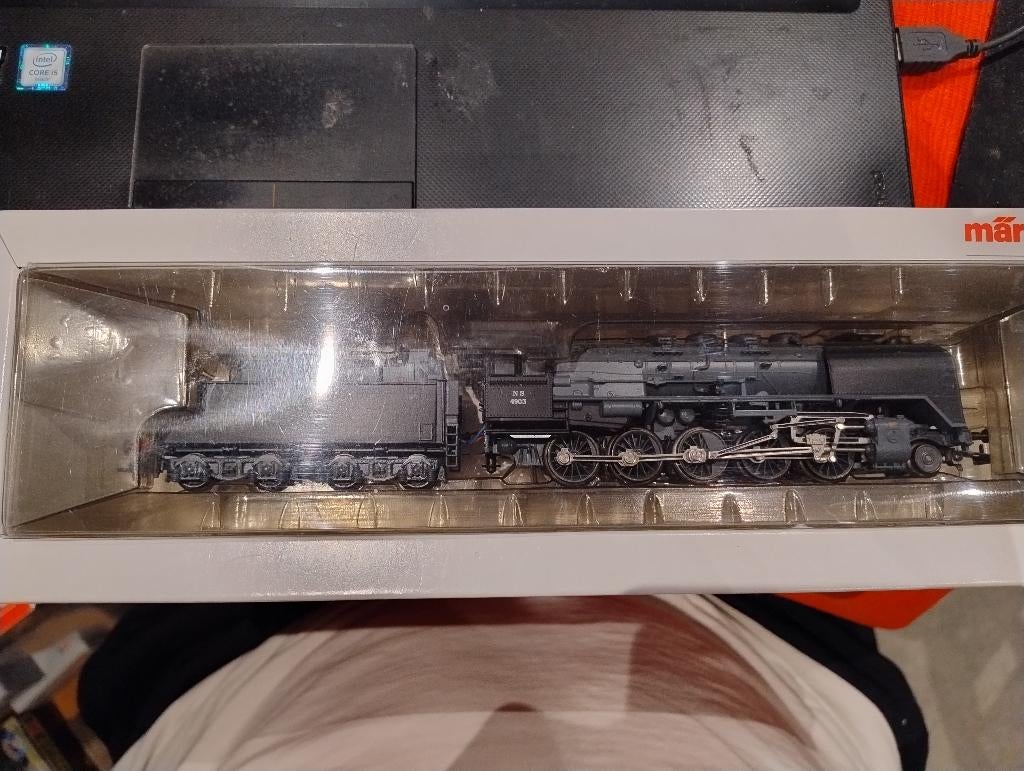 Märklin 3419 – NS Serie 49 Digitaal, Ophalen, Wisselstroom, Gebruikt, Locomotief