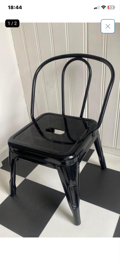 Zwart metalen kinderstoeltje Tolix stijl !, Huis en Inrichting, Stoelen, Ophalen, Zo goed als nieuw