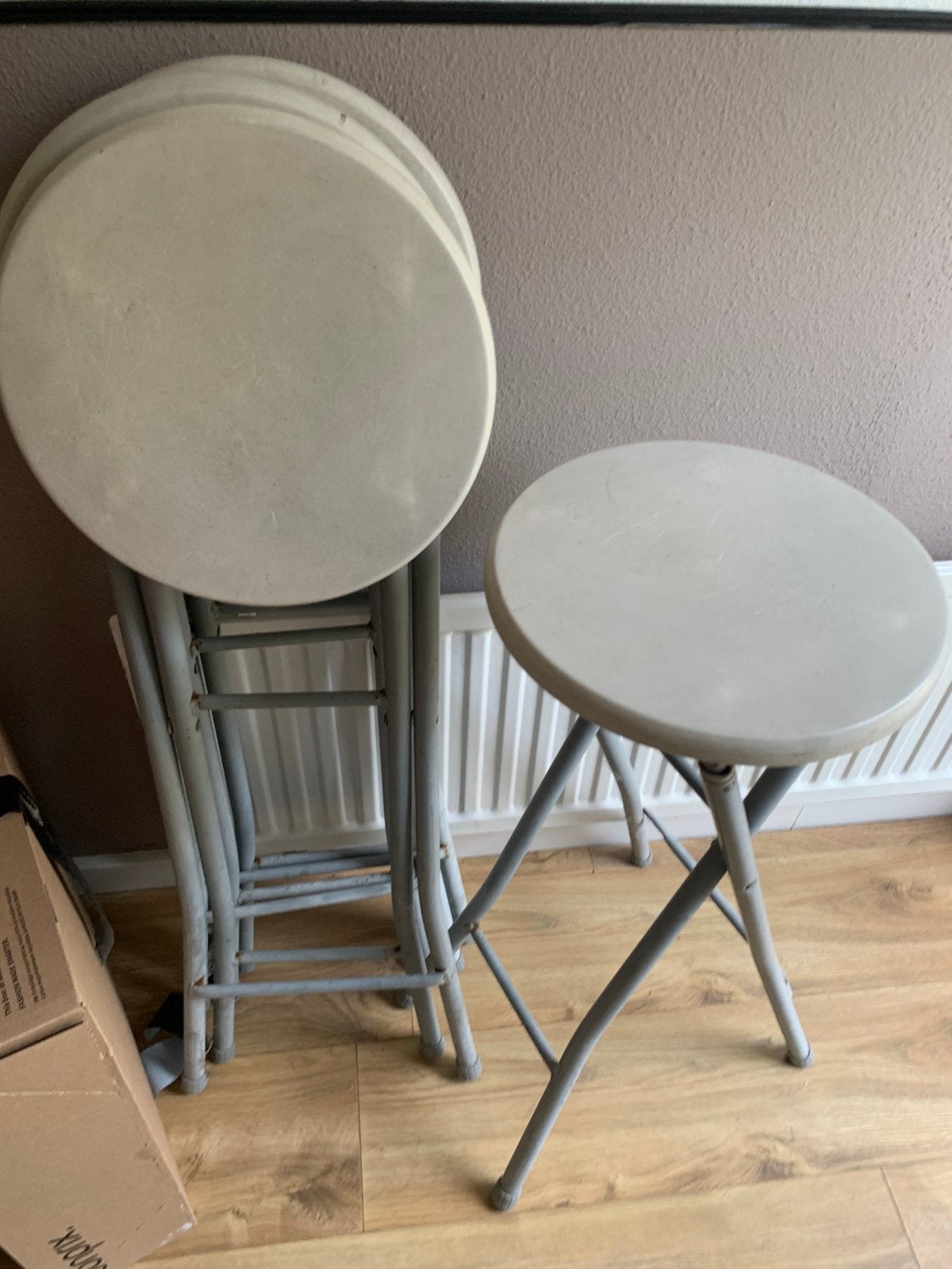 Gratis : 4 gebruikte barkrukken ( klein model ), Ophalen, Gebruikt